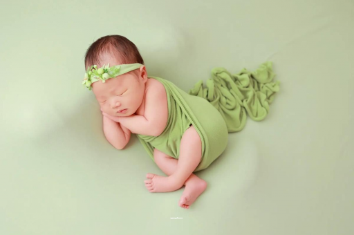 聊城宝宝在肚子里打嗝